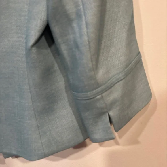 Kasper Blue Women's Skirt and Blazer Suit Set - Picture 9 of 10